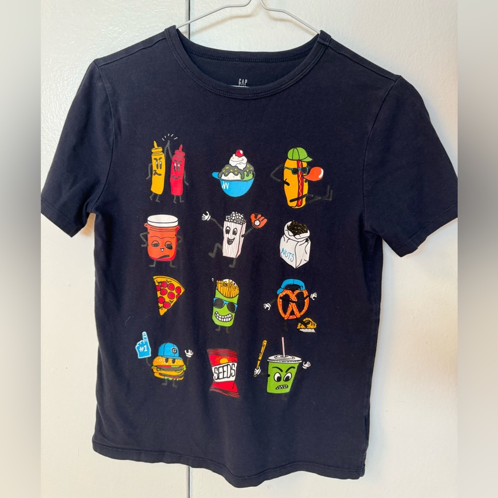 [Free add on item] Fun food tee from Gap